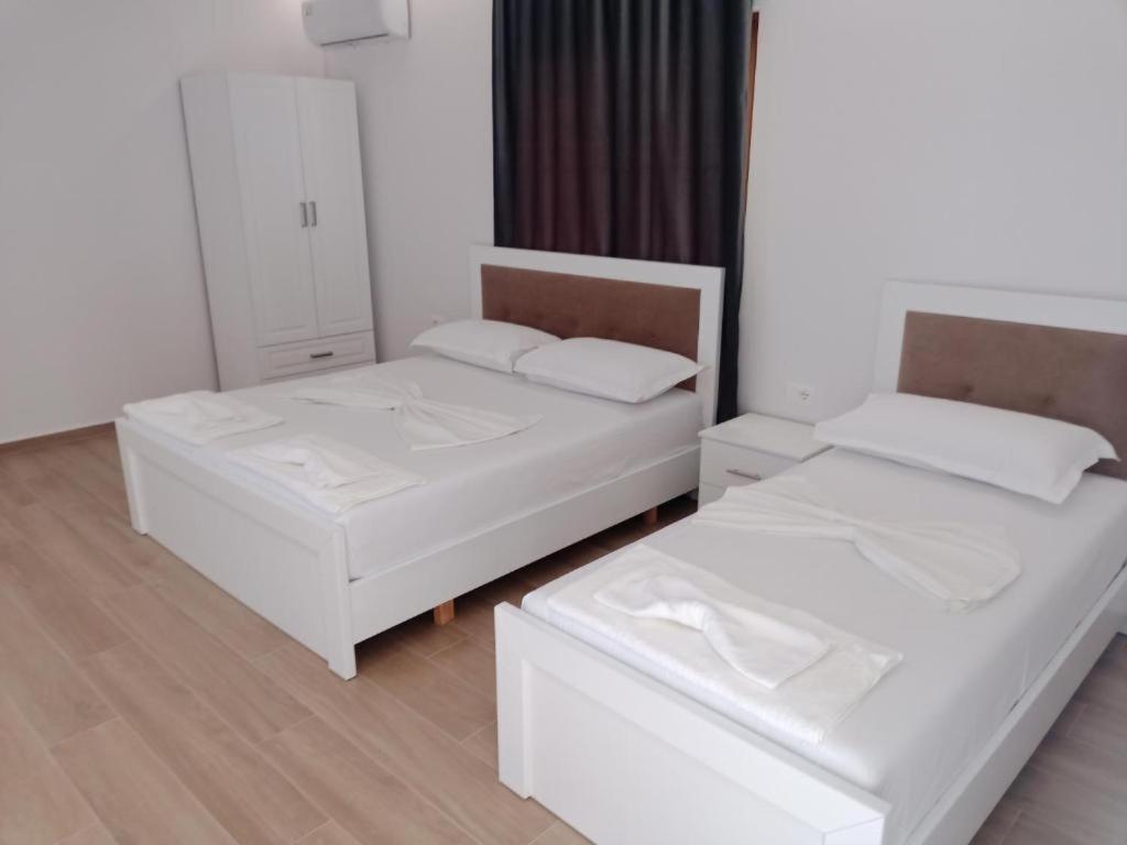 קסאמיל Hotel Opolonia מראה חיצוני תמונה