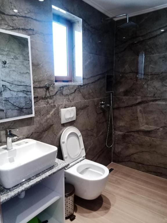 קסאמיל Hotel Opolonia מראה חיצוני תמונה