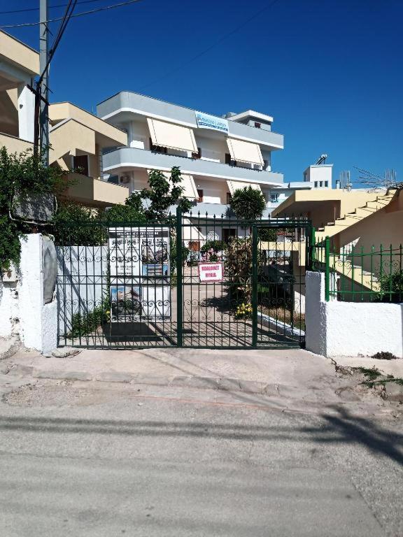 קסאמיל Hotel Opolonia מראה חיצוני תמונה