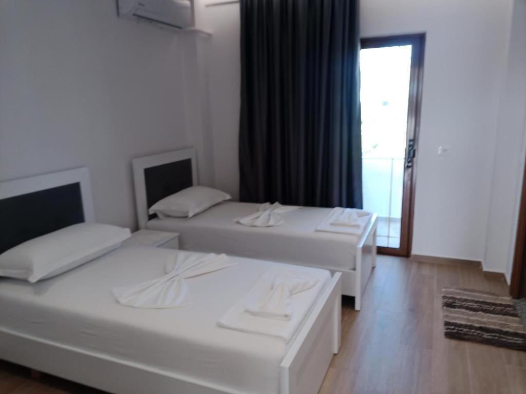 קסאמיל Hotel Opolonia מראה חיצוני תמונה